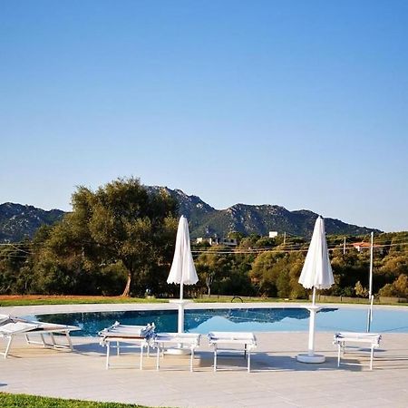 Azienda Multifunzionale S'Ozastro Marinella  Buitenkant foto