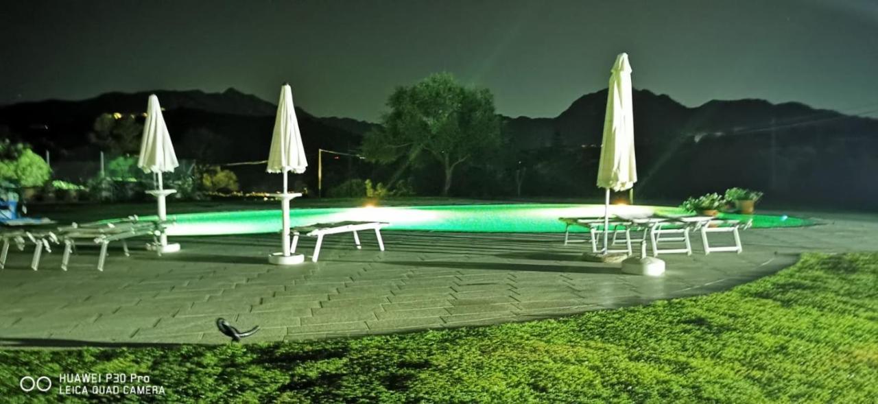 Azienda Multifunzionale S'Ozastro Marinella  Buitenkant foto