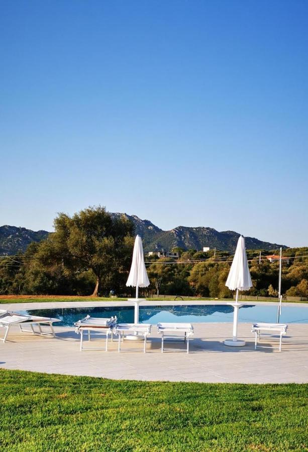 Azienda Multifunzionale S'Ozastro Marinella  Buitenkant foto