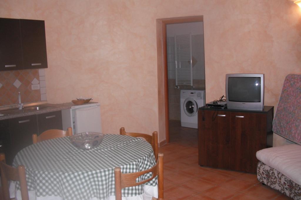 Azienda Multifunzionale S'Ozastro Marinella  Kamer foto